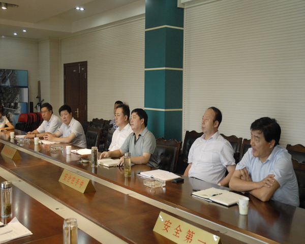 会议现场 (2).jpg