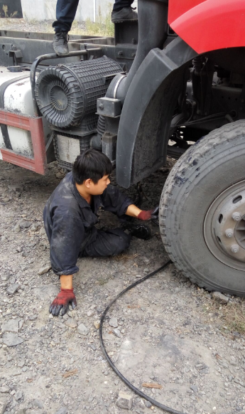 永胜煤矿销售科深入开展“双增双节”活动 (1)_副本.png