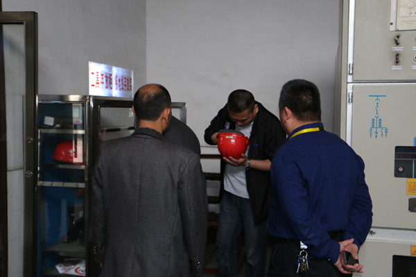 微山县安监局来欢城煤矿开展安全生产大检查 (1).JPG