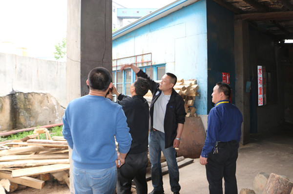 微山县安监局来欢城煤矿开展安全生产大检查 (2).JPG